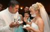 Wedding Cake Tradition (hit:1369)